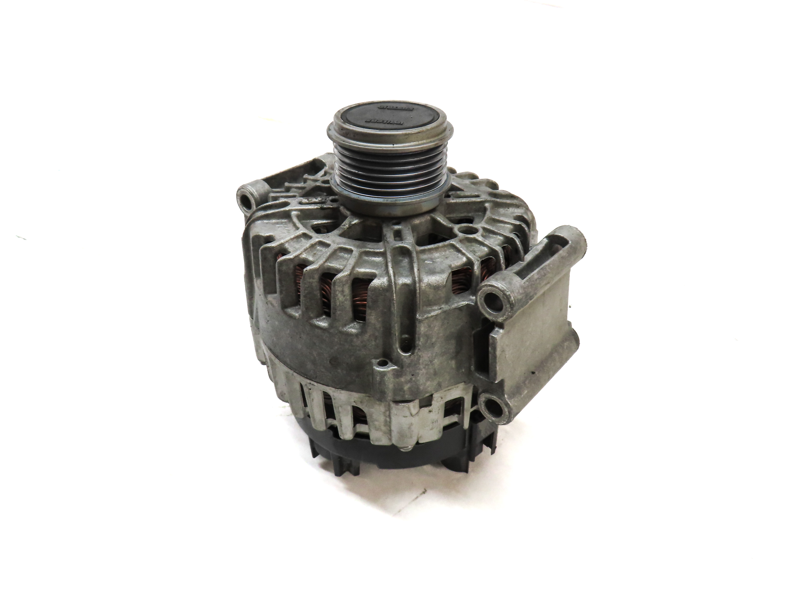 2015-2018 AUDI Q3 (8U) 2.0L ENGINE 140 AMP ALTERNATOR POWER GENERATOR (VALEO) — exact item pictured